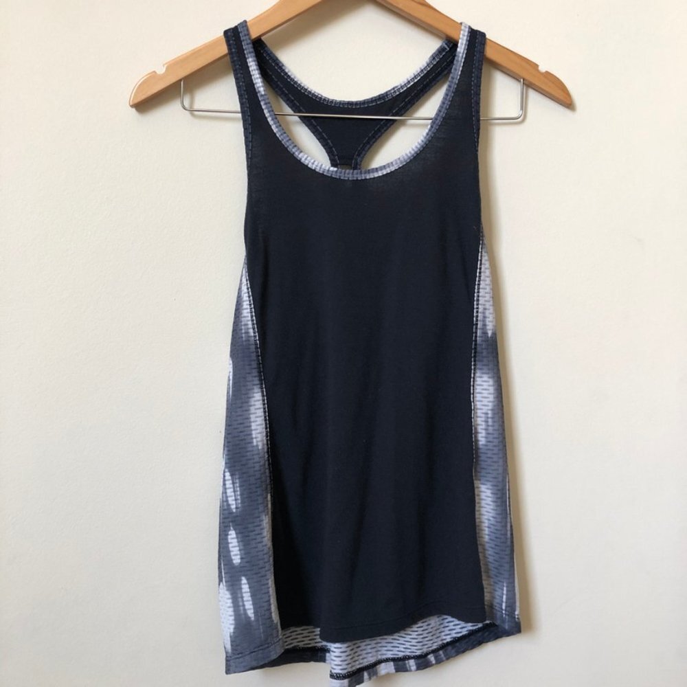 UNDER ARMOUR Tie Dye Tank